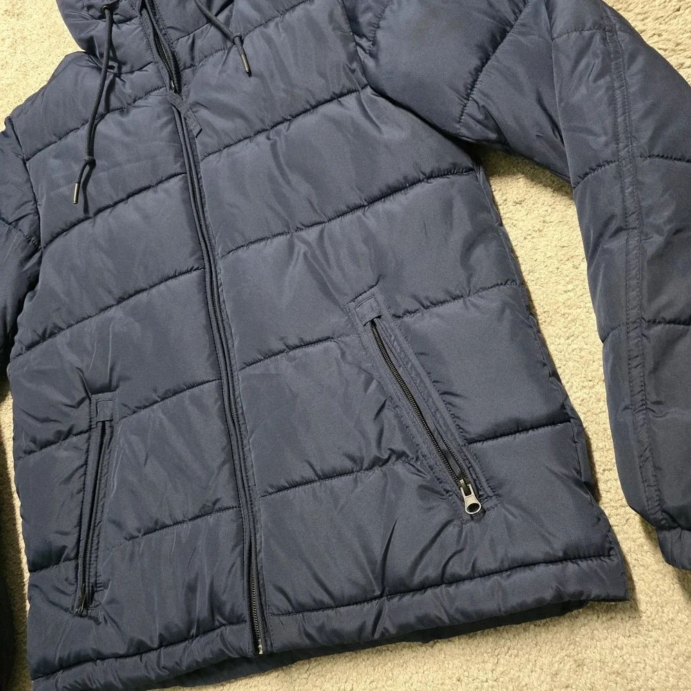 Aeropostale Mens Small Puffer Jacket Navy Blue Coat Recycled Down EUC‎